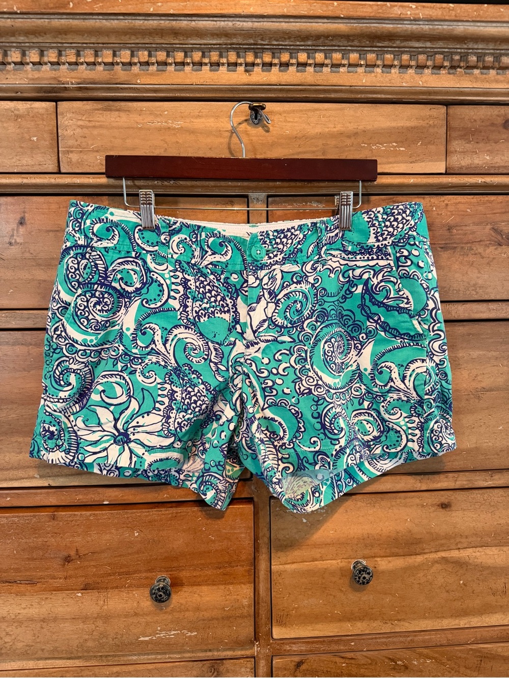 Lilly Pulitzer Turquoise Navy White Paisley Print Callahan Shorts Sz 14